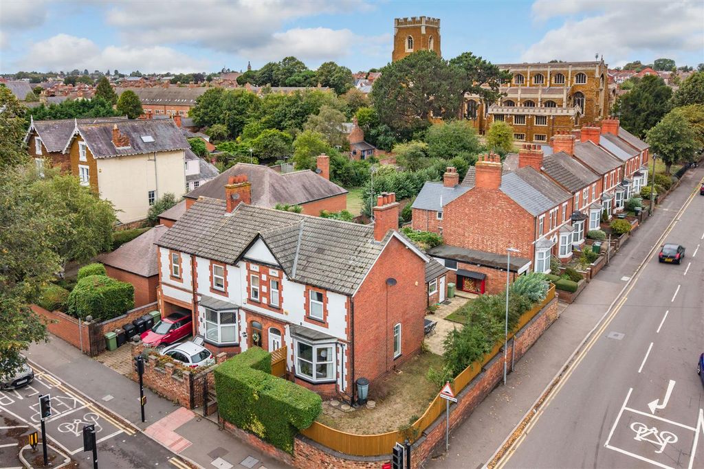 Property photo 1 of 27 Midlandroad_01.Jpg