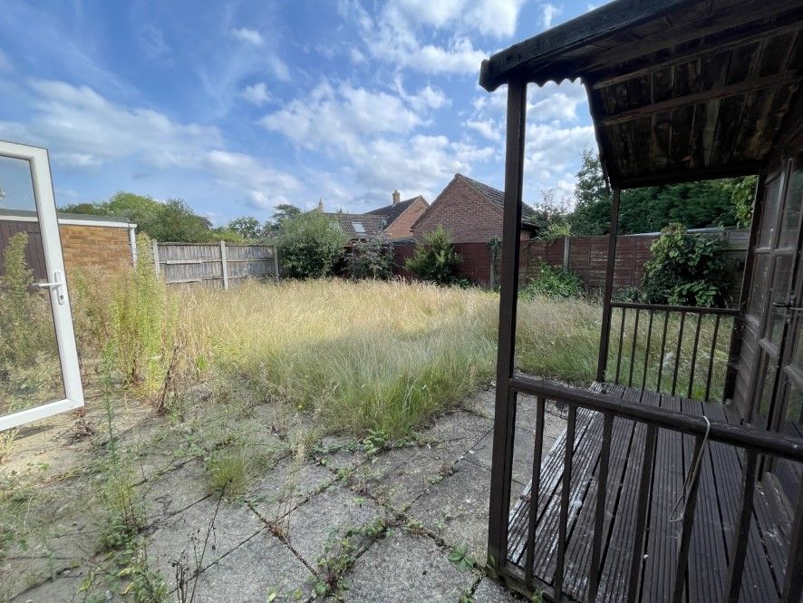 Property photo 2 of 9