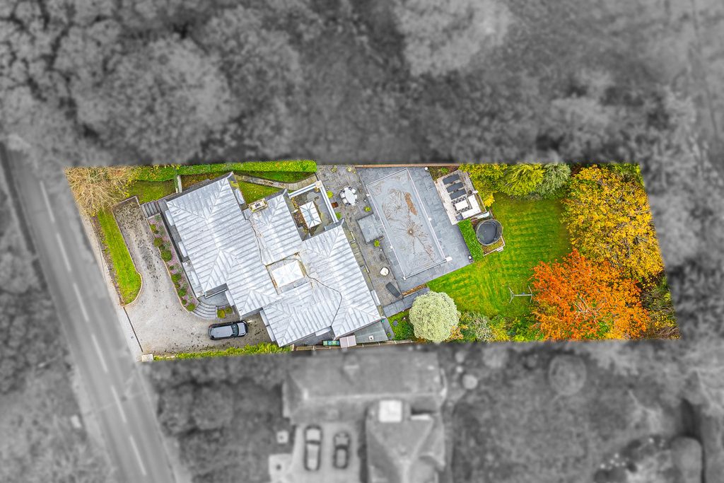 Property photo 3 of 47