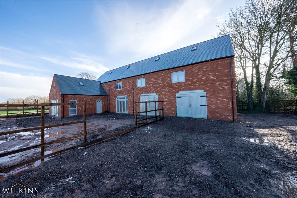 Property photo 2 of 15 Picture No. 01