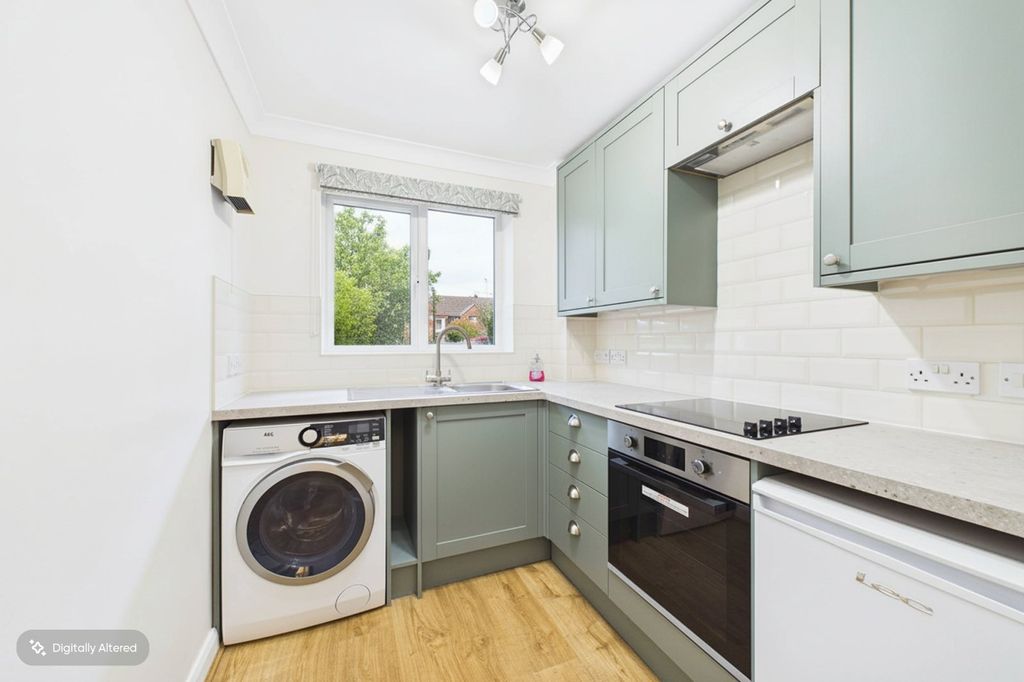 Property photo 1 of 7 Picture No. 06