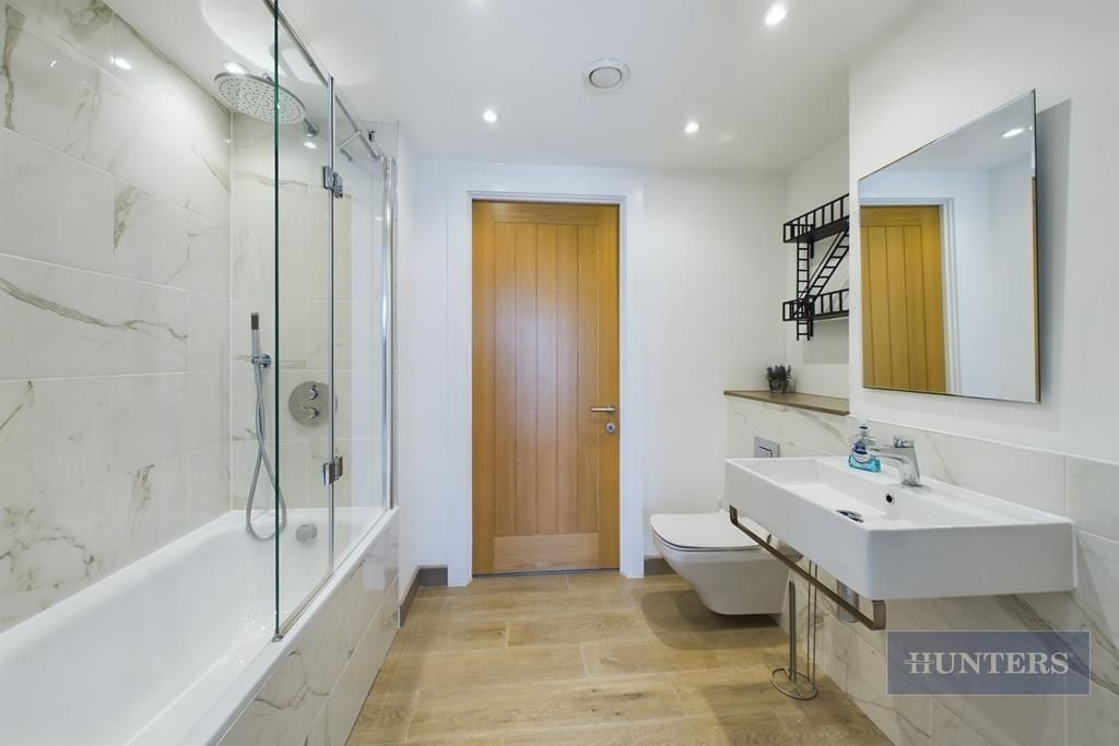 Additional image 11 of 3 bed flat for saleMaritime Walk, Ocean Village, Southampton SO14