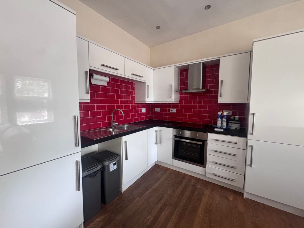 Property photo 2 of 8 Img_3424