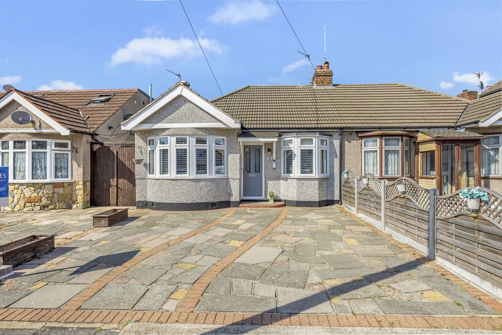 Property photo 1 of 22