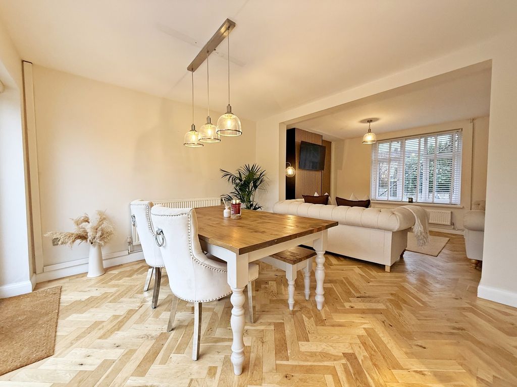 Property photo 1 of 27 Main Image