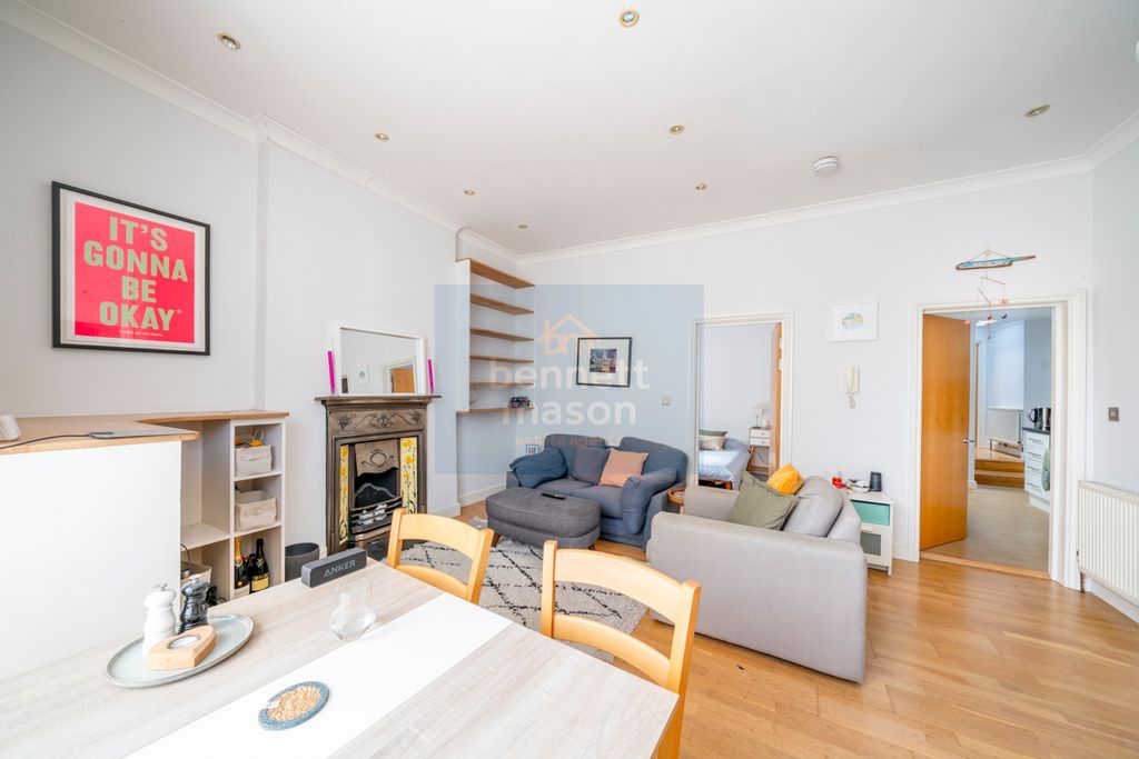 Property photo 3 of 12 Dsc04230-Edit