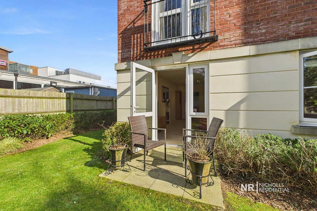 Property photo 3 of 14 Patio