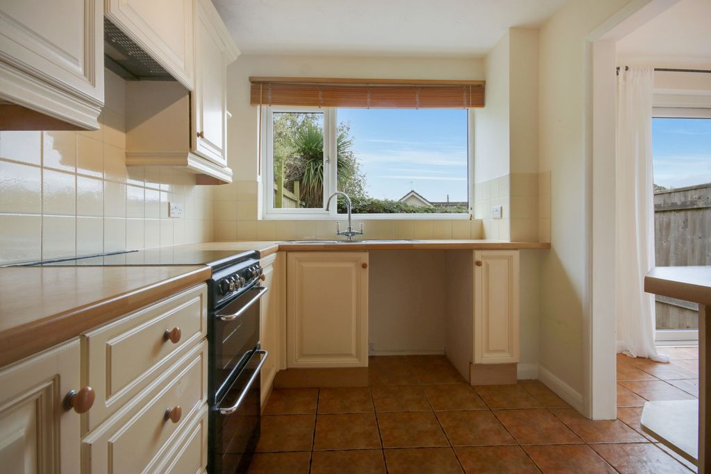 Property photo 2 of 16 Img_9342-Img_9344