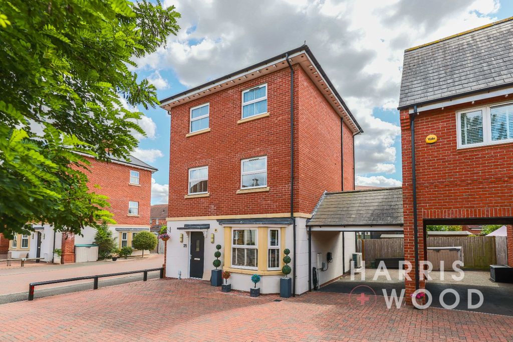 Property photo 1 of 34 3992420