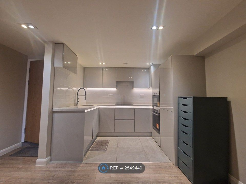 Property photo 1 of 4