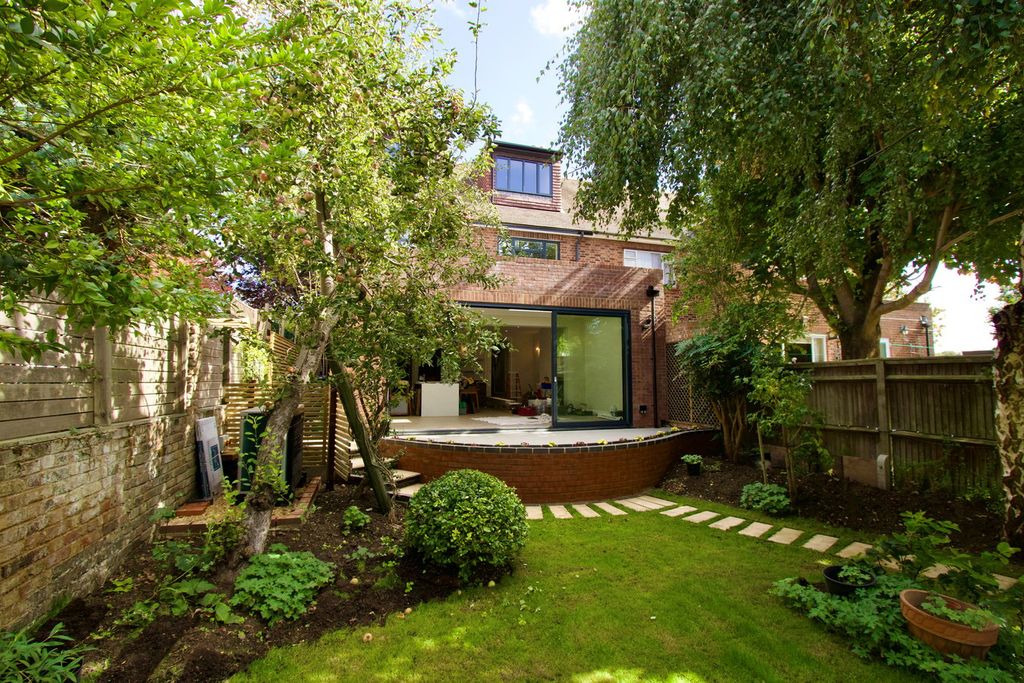 Property photo 3 of 15