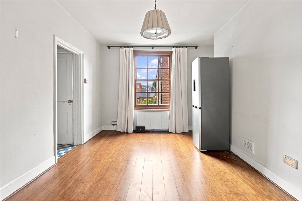 Property photo 2 of 14 Picture No. 09