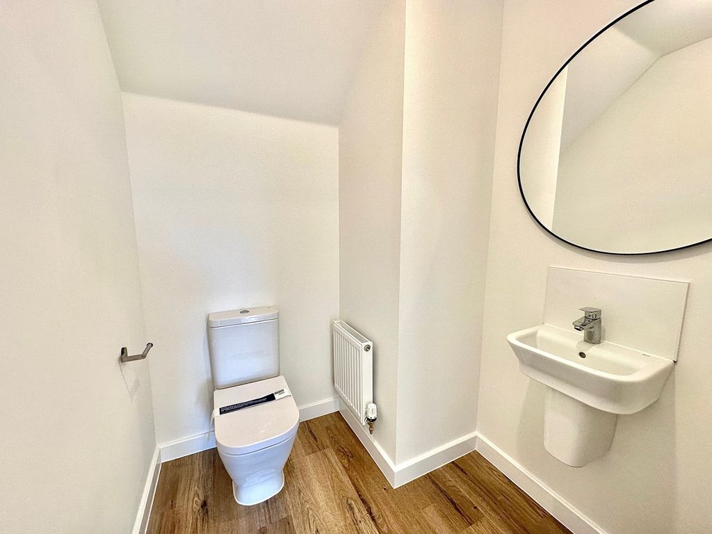 Additional image 6 of 3 bed town house to rentDart Avenue, Topsham, Exeter EX2