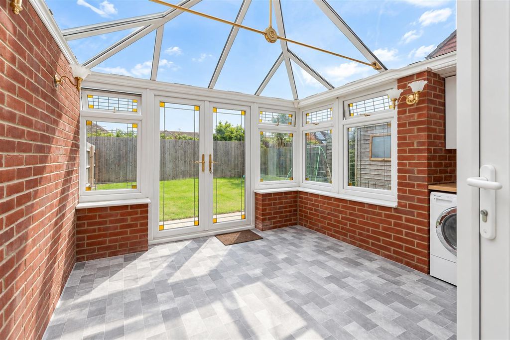 Property photo 2 of 22 6.Jpg