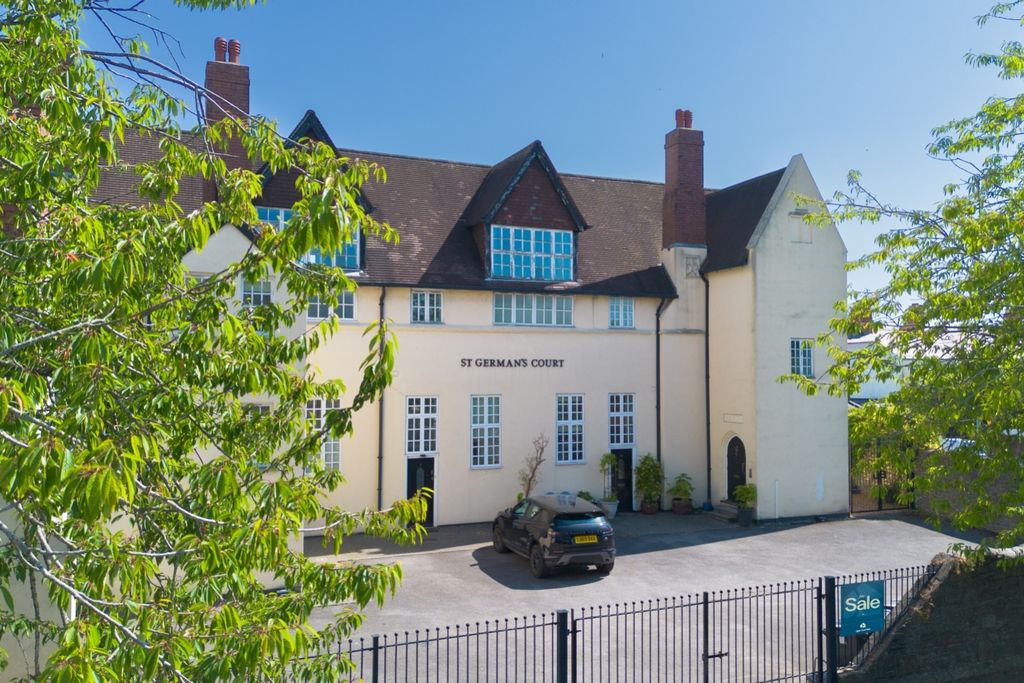 Property photo 1 of 11 Award Winning Cps Homes Media Team_10