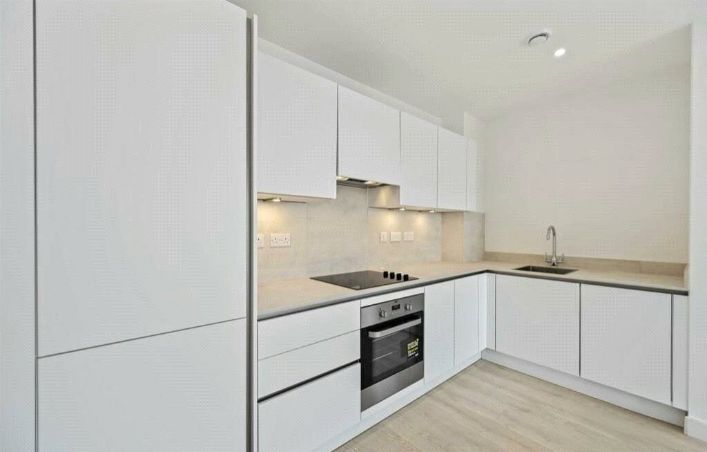 Property photo 2 of 9 Picture No. 18