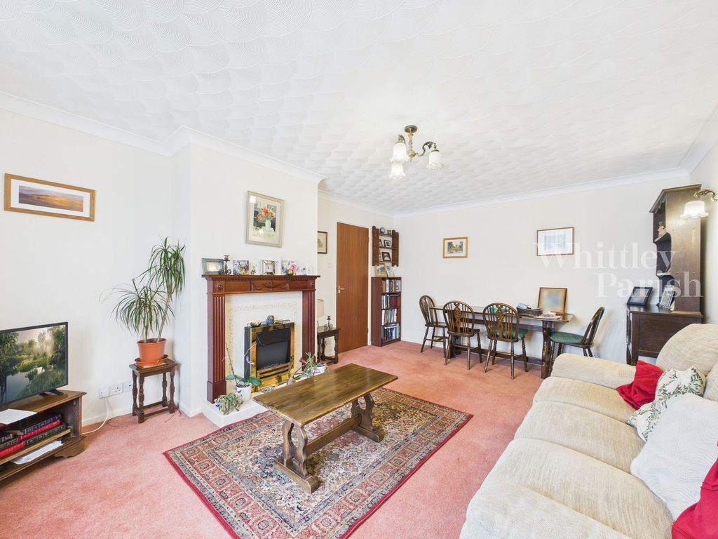 Property photo 3 of 15