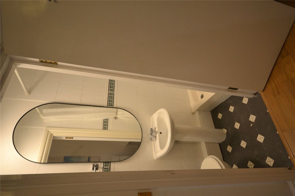 Property photo 3 of 3 Picture No. 05