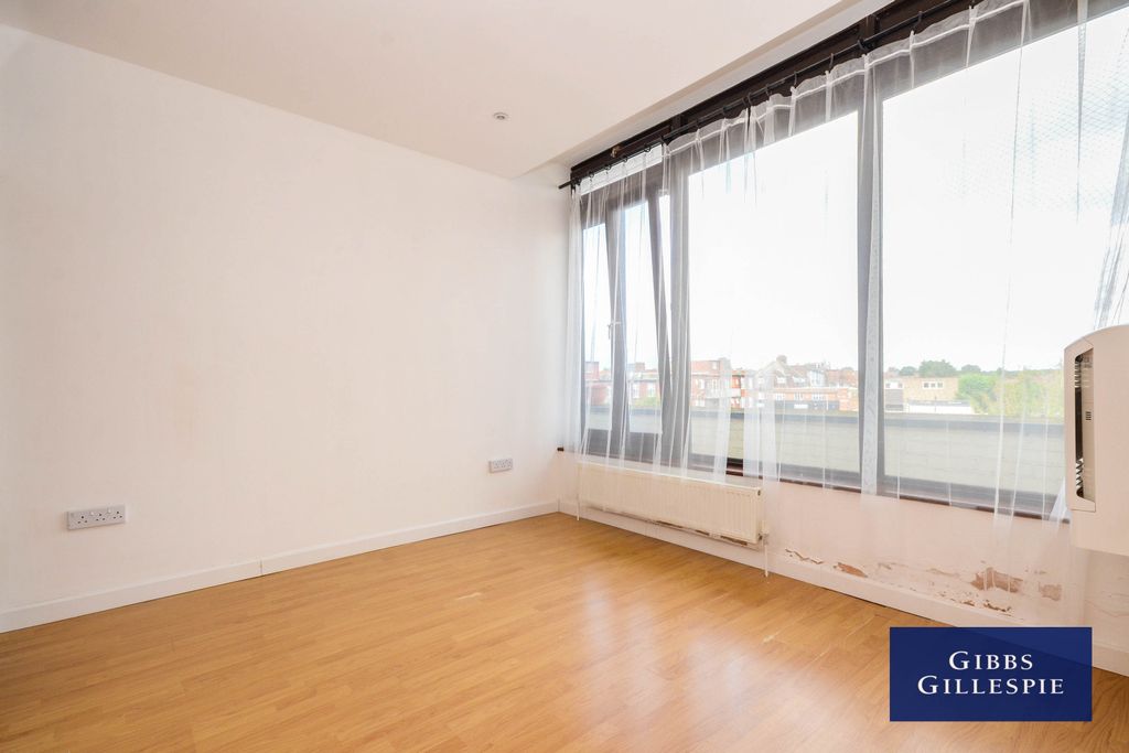 Property photo 2 of 7 Property Image