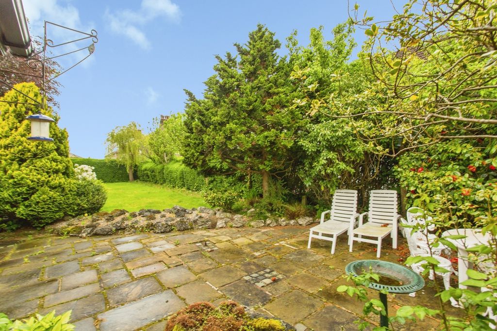 Property photo 2 of 20 Pbox-Img.Jpg