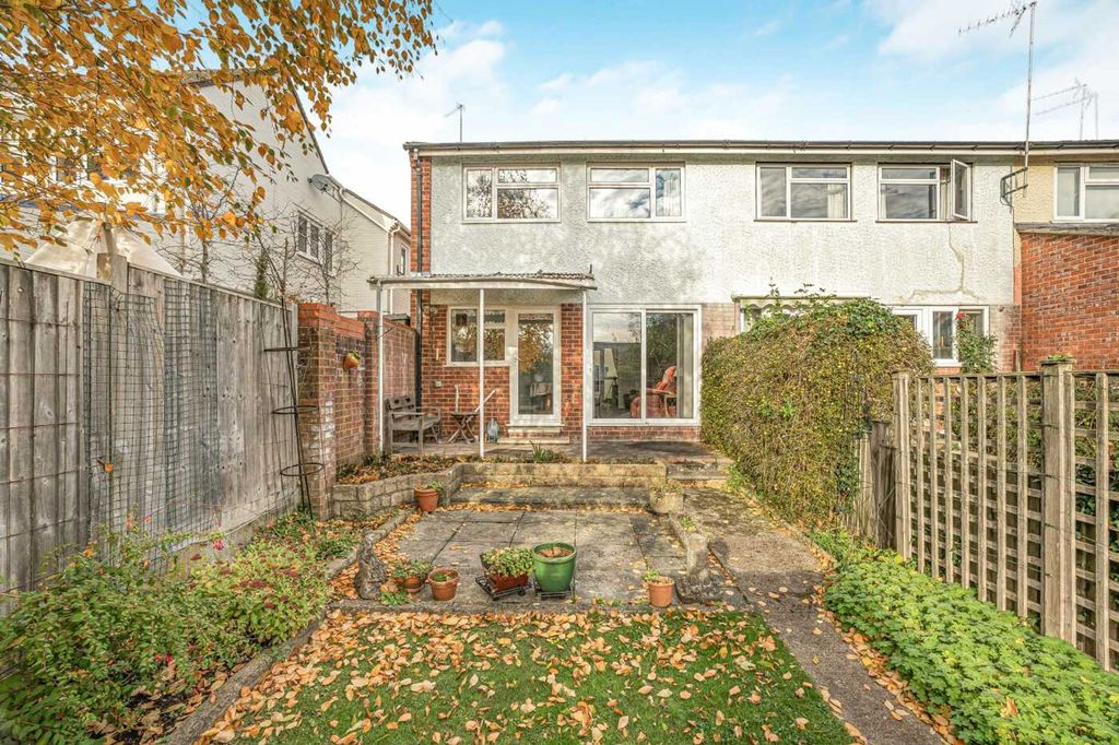 Property photo 2 of 10