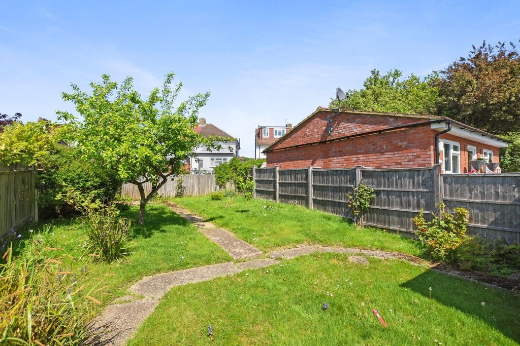 Property photo 3 of 10
