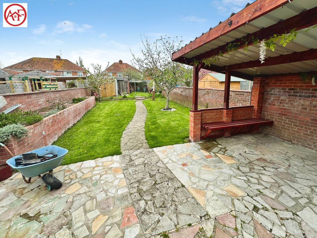 Additional image 10 of 3 bed terraced house for saleNorth Avenue, Highbridge TA9