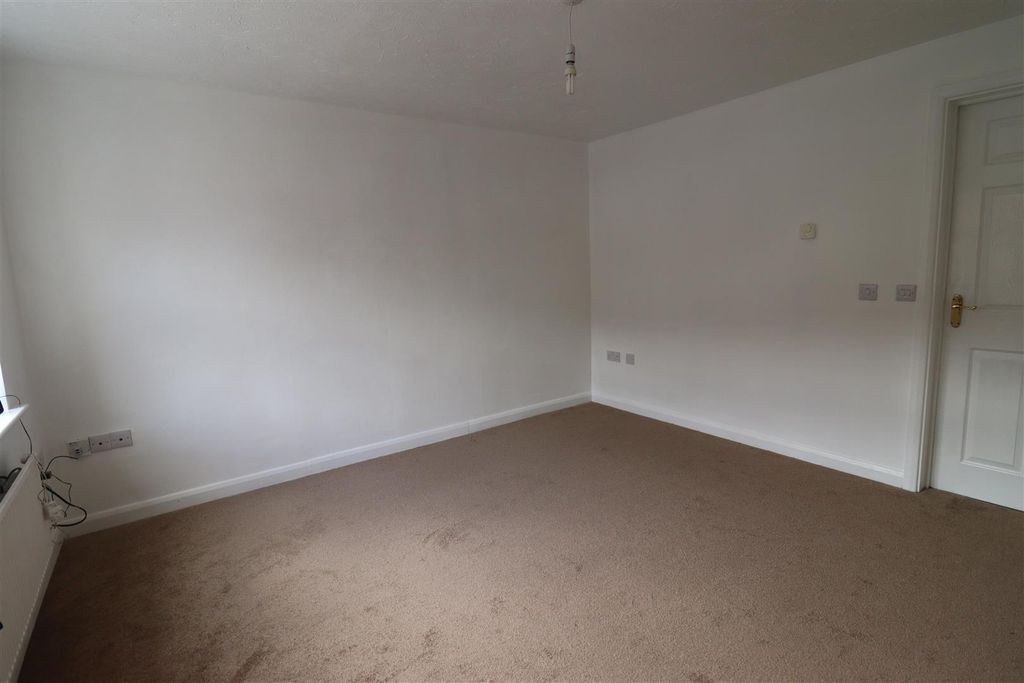 Property photo 2 of 8 Img_0386.Jpg