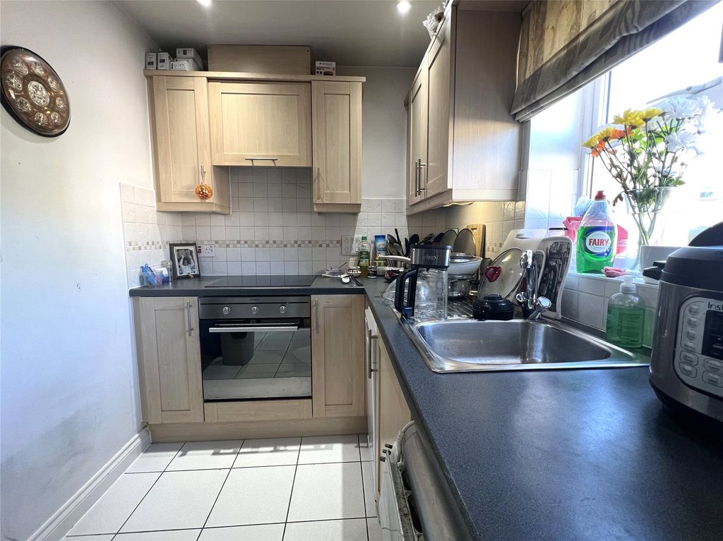 Property photo 3 of 7 Picture No. 06