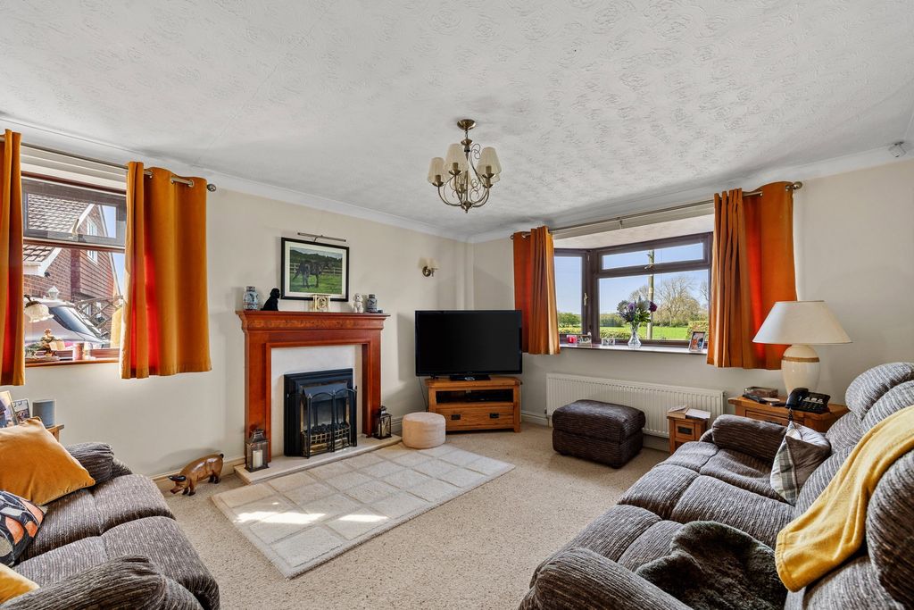 Property photo 3 of 30