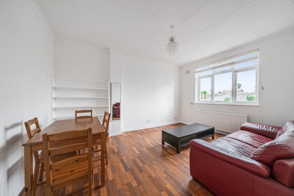 Property photo 1 of 13 Picture No. 07