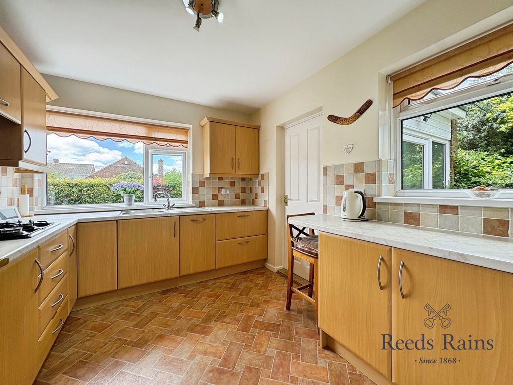 Property photo 2 of 14 Pbox-Img.Jpg