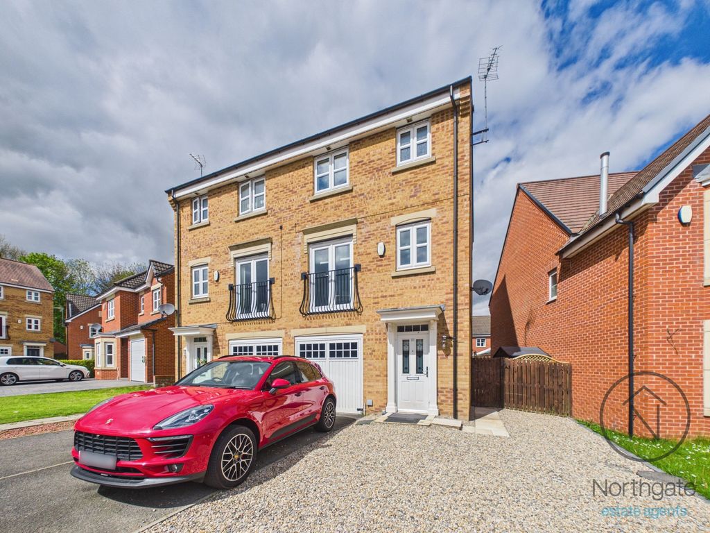 Property photo 1 of 17 Youens Crescent