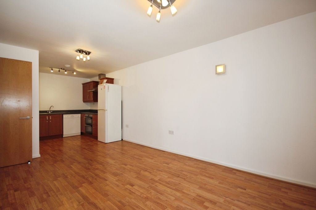 Property photo 2 of 12 Pbox-Img.Jpg