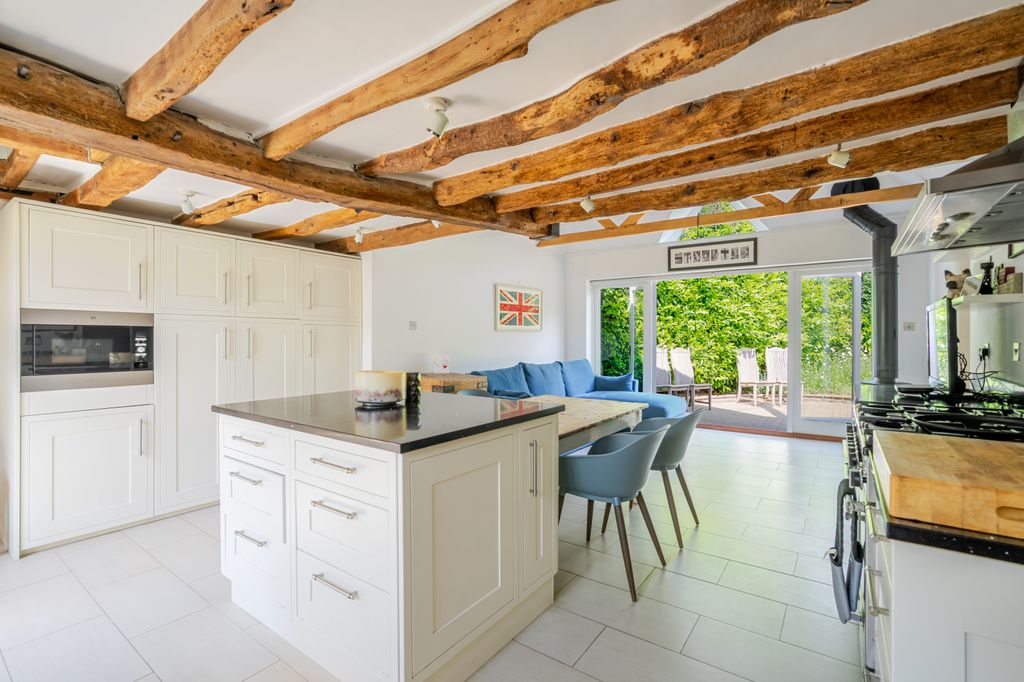 Property photo 2 of 18 Picture No. 05