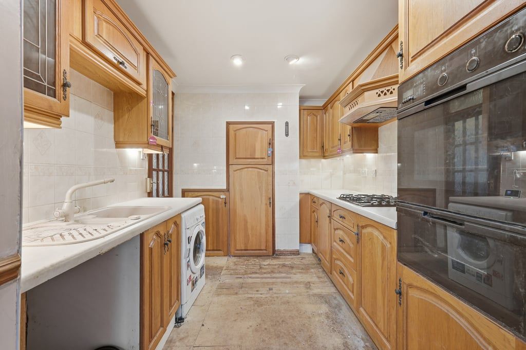 Property photo 3 of 20