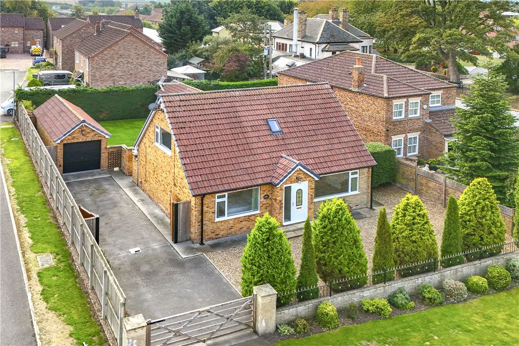 Property photo 1 of 28 Picture No. 06
