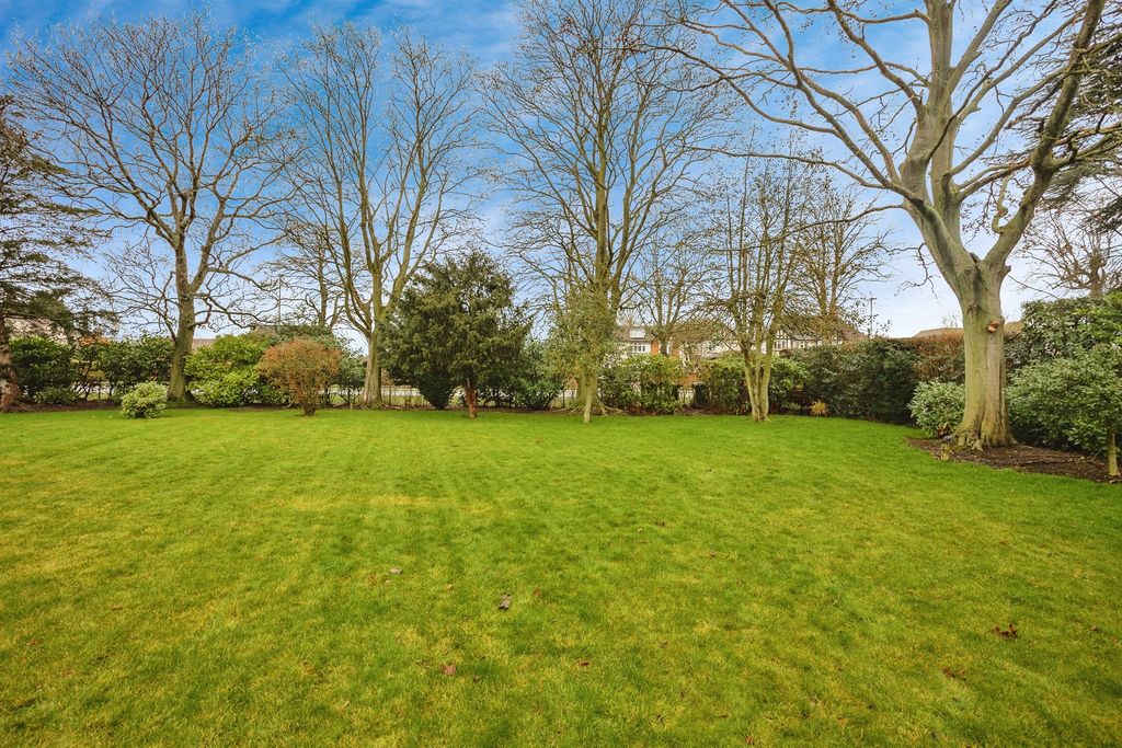 Additional image 15 of 2 bed flat for saleNicker Hill, Keyworth, Nottingham NG12