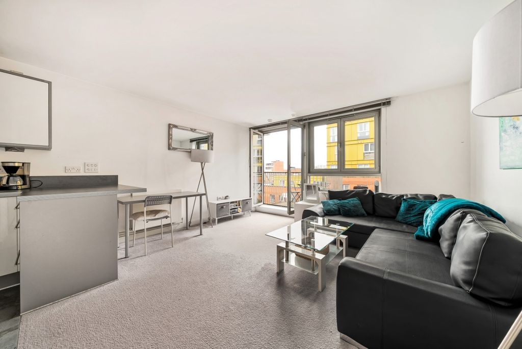 Property photo 1 of 6 1068786 (1)