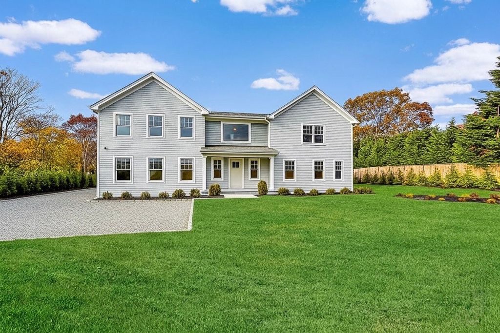 Property photo 3 of 47