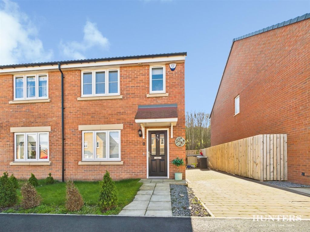 Property photo 1 of 21 762F3A7E-Cam05287G0-Pr0167-Still020.Jpg