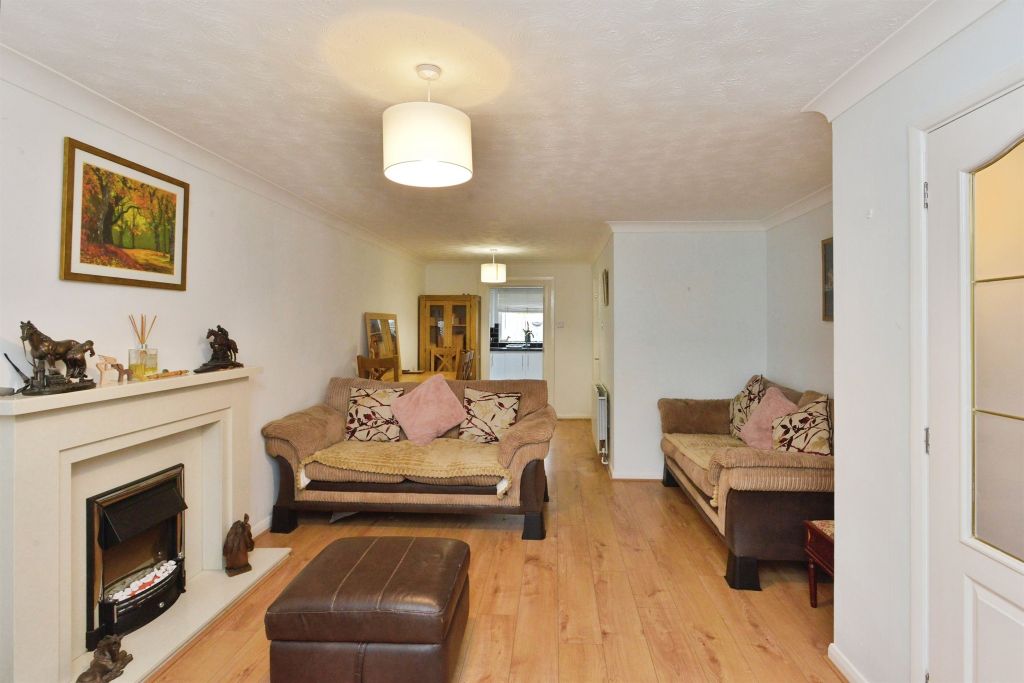Property photo 3 of 20