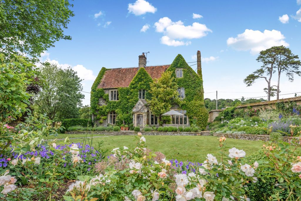 Property photo 1 of 23 Addison House