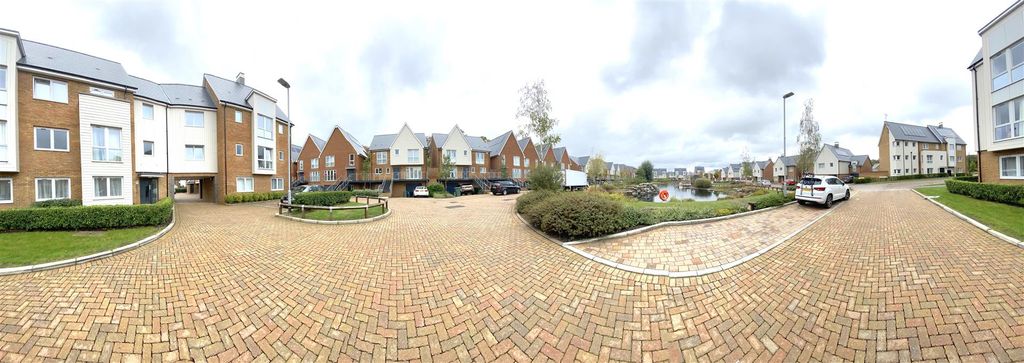 Property photo 2 of 28 180 Degree Outside.Jpg