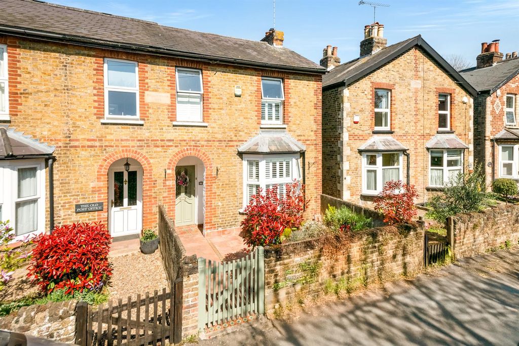 Property photo 1 of 19