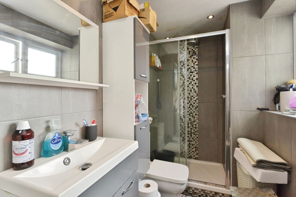Property photo 2 of 16 Pbox-Img.Jpg