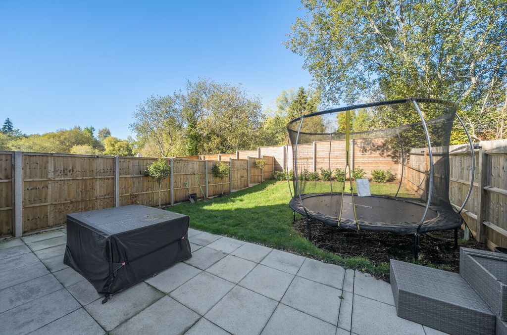 Property photo 3 of 17 1528708-28-1A11B0...