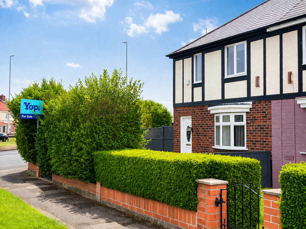 Property photo 1 of 13 External