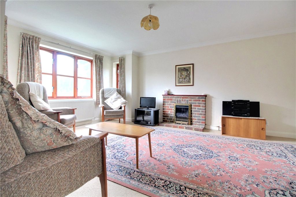 Property photo 3 of 12 Picture No. 16