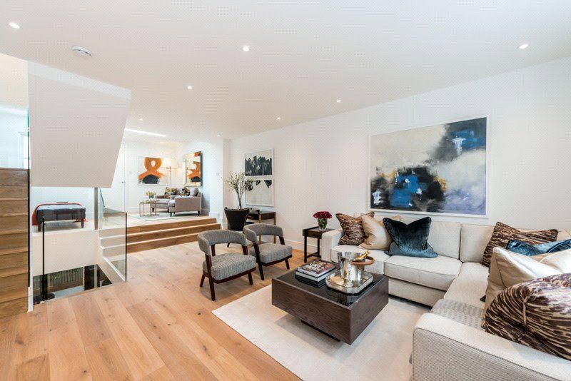 Property photo 1 of 17 Reception Room